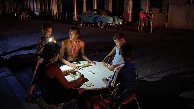 Massive blackout plunges western Cuba into darkness as power grid struggles