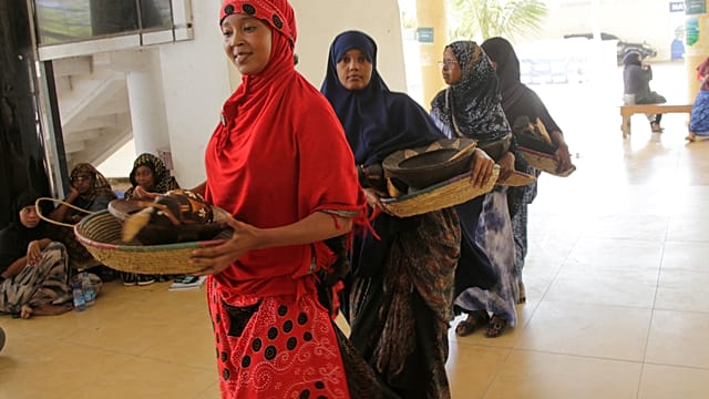 Somalia's poets keep hope alive for storytelling and for peace Somalia’s poets keep hope alive for storytelling and for peace