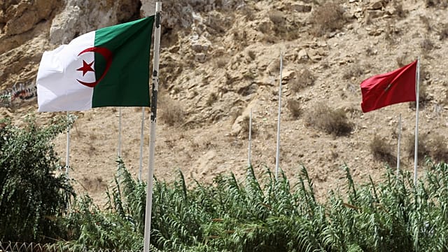 9 African migrants died in freezing temperatures near Morocco-Algeria border 9 African migrants died in freezing temperatures near Morocco-Algeria border
