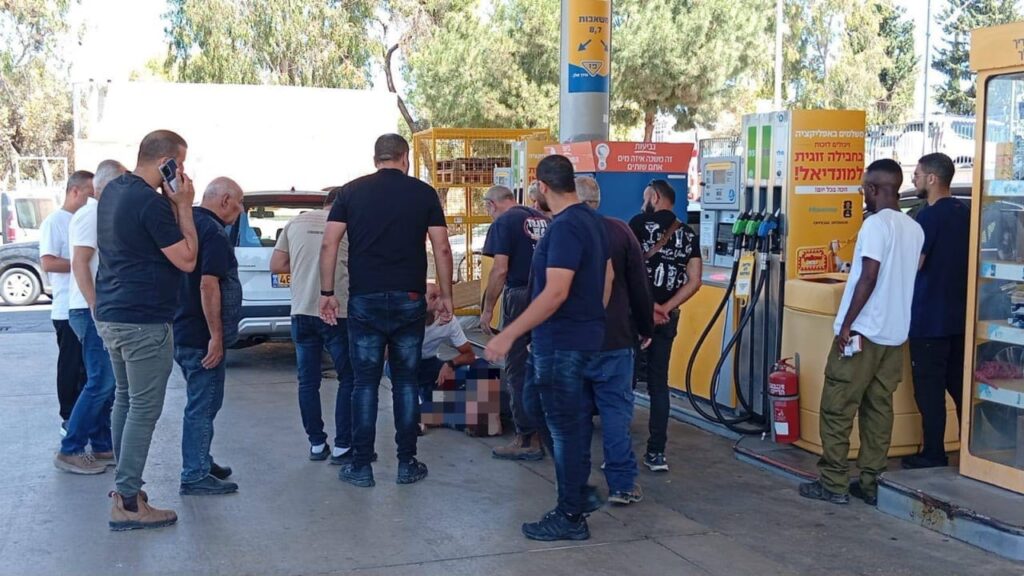 One killed in terror attack in Sharon region as IDF, police continue manhunt for escaped terrorist One killed in terror attack in Sharon region as IDF, police continue manhunt for escaped terrorist